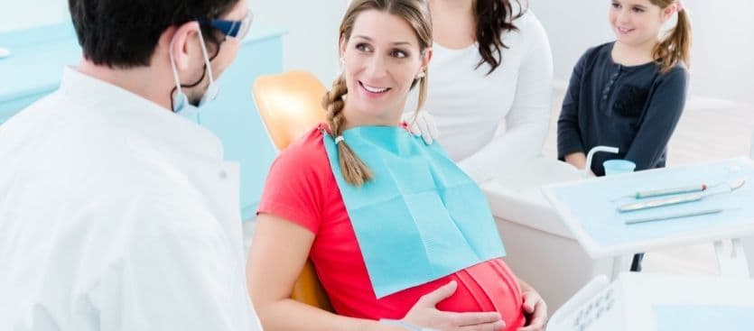 Ir al dentista en el embarazo